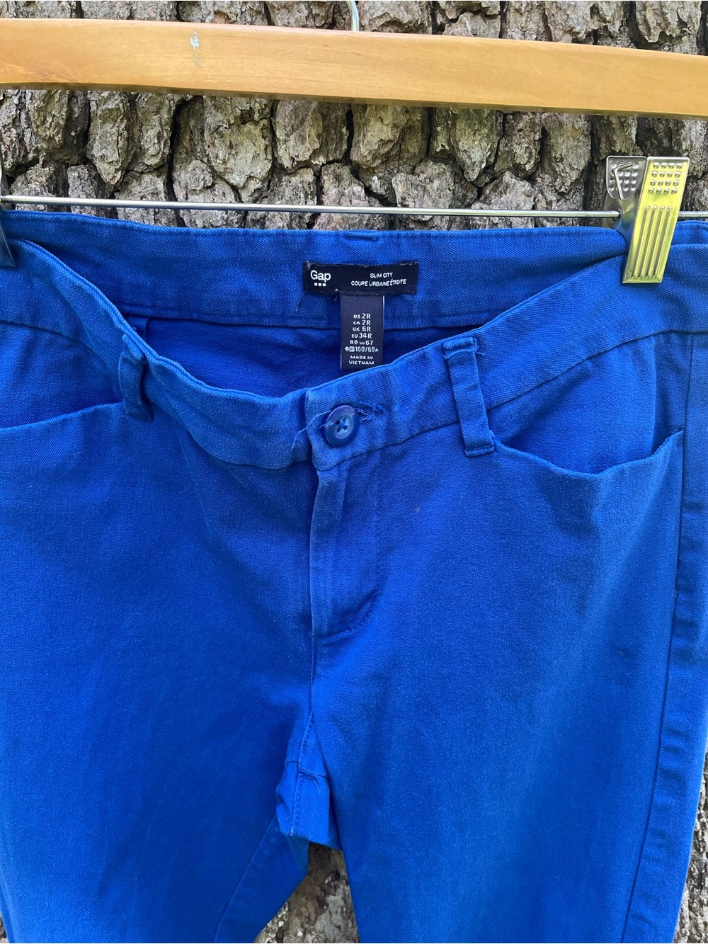 ⭐️GAP Slim City Pant in size 2 - Picture 4 of 4
